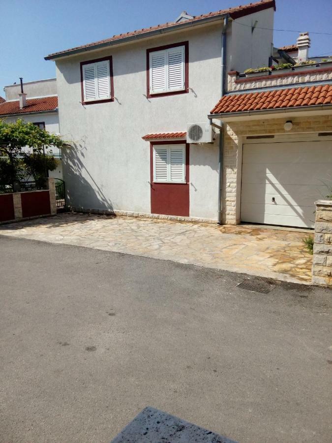 Apartamento Petra Vodice Exterior foto